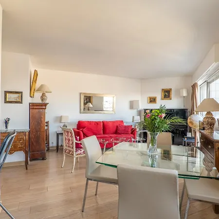 Veeve - Panoramic Views From The 17th Appartement Paris